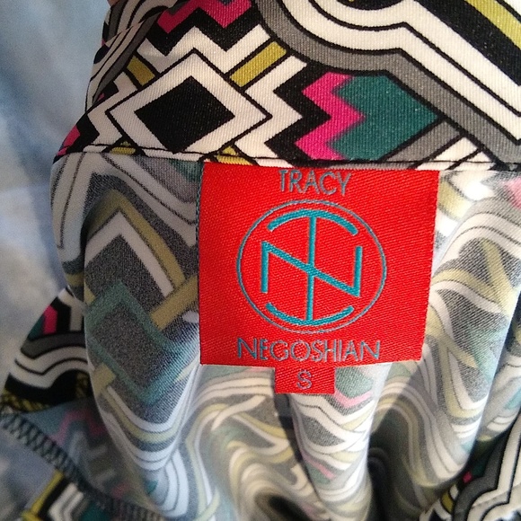 Tracy Negoshian small print Dress Green Black White pink abstract - Picture 5 of 10